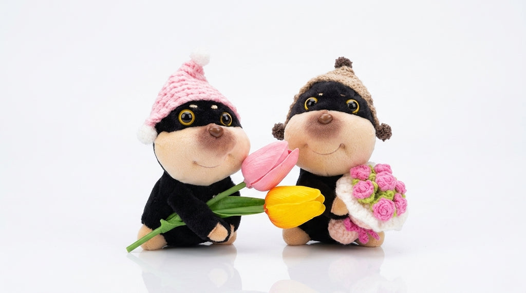 Car ornaments cute dolls bee dog car central control screen party doll display screen decoration car interior products - Hero Studio