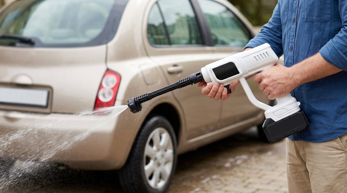 Cross-border lithium battery wireless car wash water nozzle, high-pressure, high-power car wash tool, home portable car tool - In Use Day