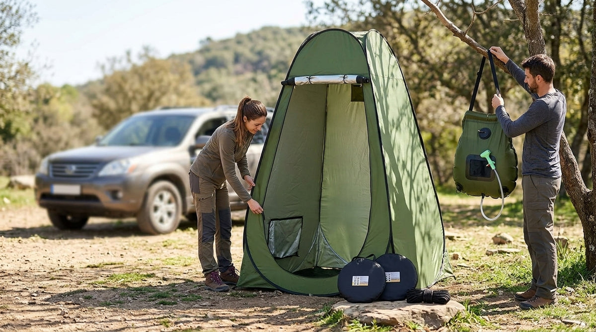 2025 Cross-border Hot Outdoor Shower Tent, Shower Bag, Toilet Combo, Changing Tent, Solar Drying Water Bag - In Use Day