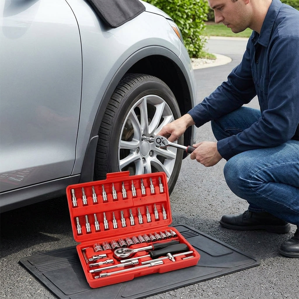 46-piece set of quick ratchet wrenches and screwdriver toolboxes for car repairs, hardware sets, and auto repair kits - In Use Day