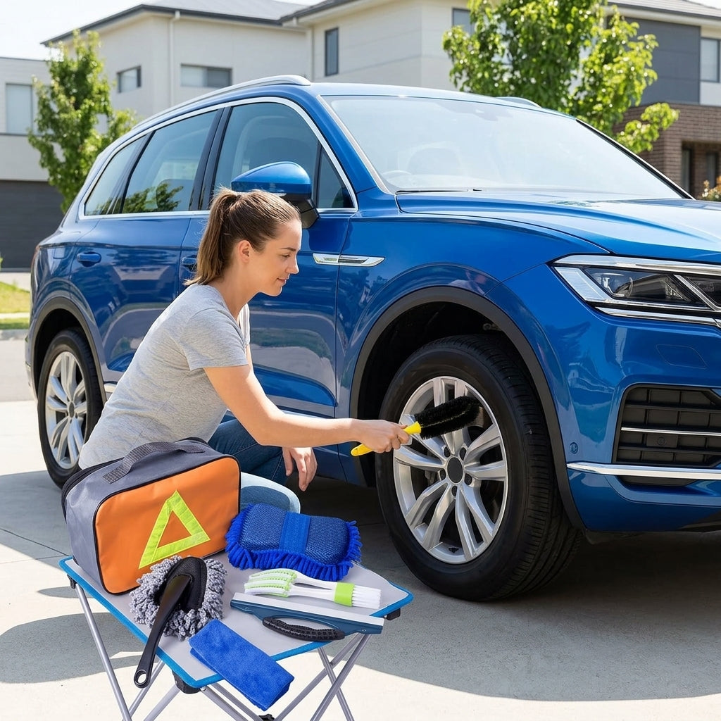 Cross-border car wash tools, complete set, cleaning seven-piece sponge car wash brush, professional beauty maintenance car supplies - In Use Day